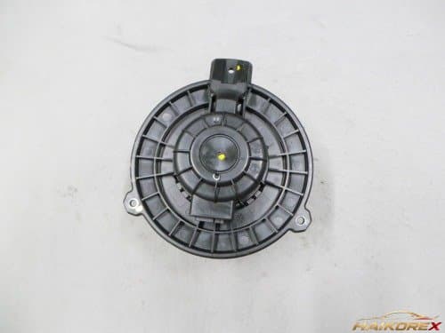 Мотор печки обдува Spark (новый образец) 95193241 13-15