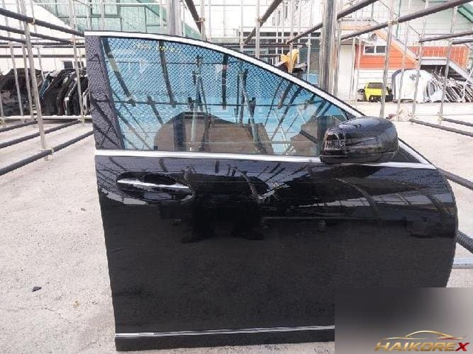 Mercedes-Benz S-Class 2010 — дверь передняя правая
