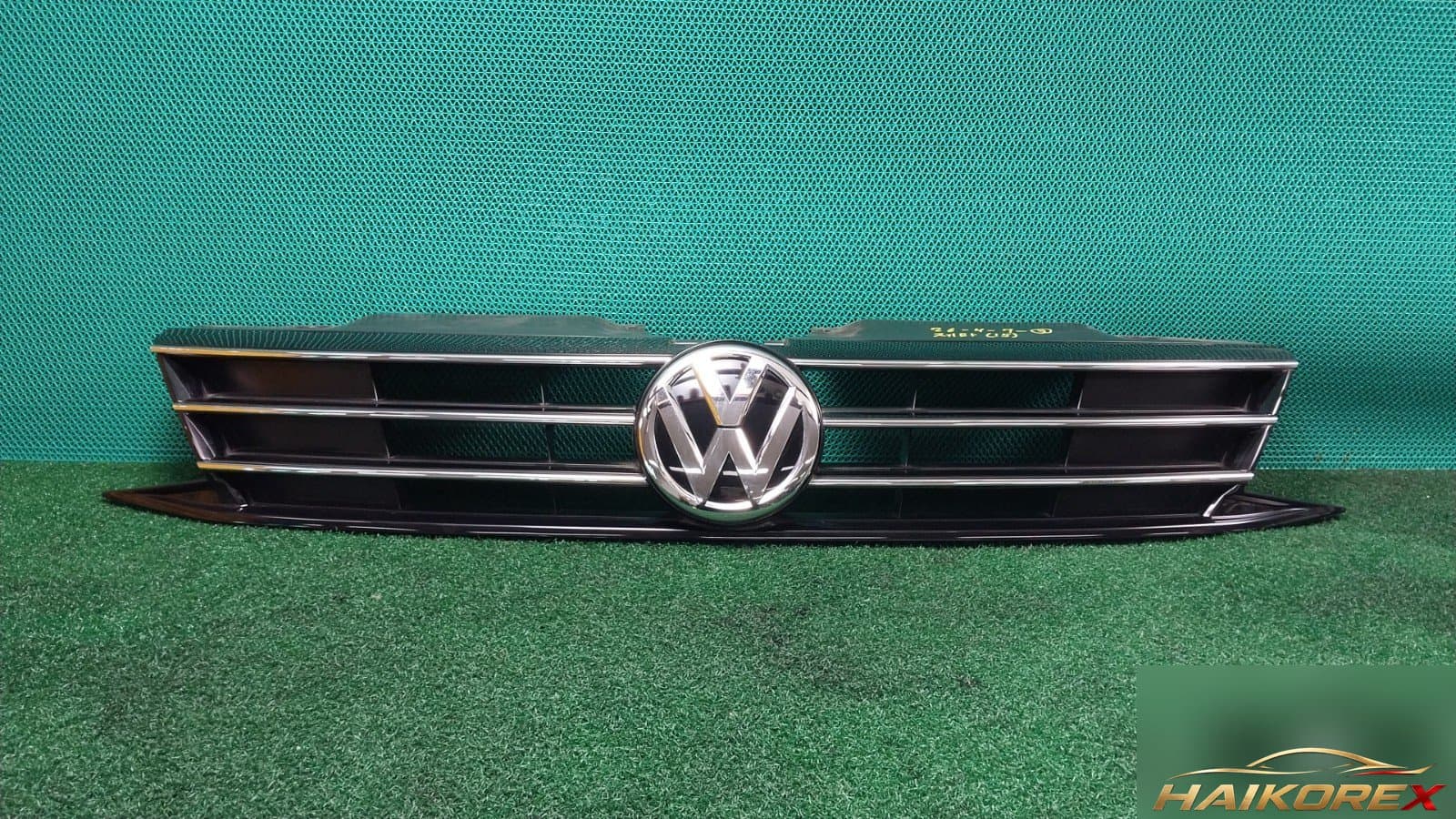 Volkswagen 2.0 TDI BMT Premium 2015 — радиаторная решётка