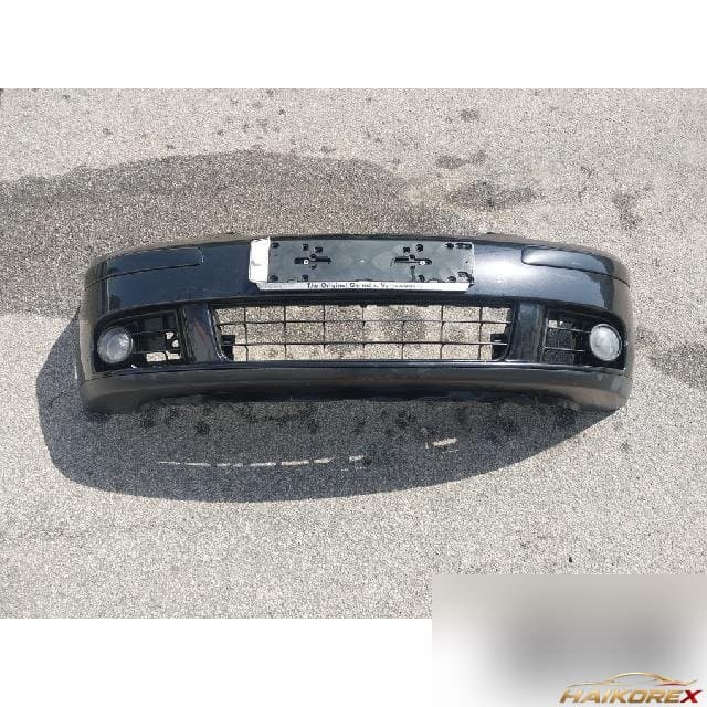 Volkswagen Golf 2008 — передний бампер