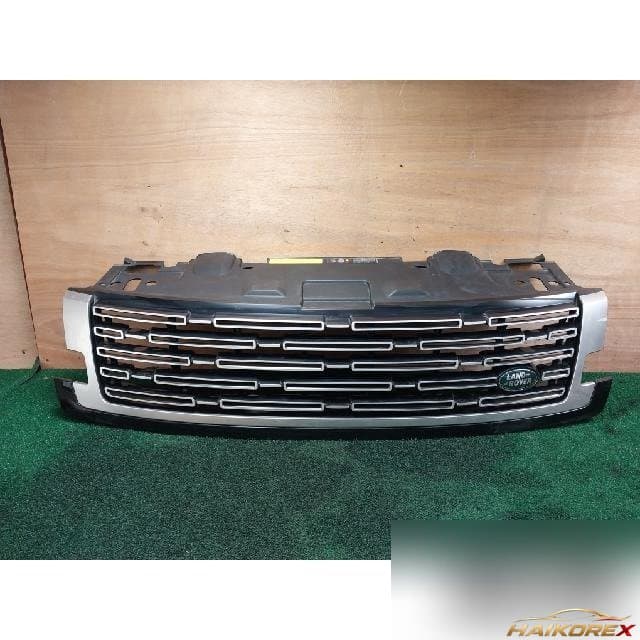 Land Rover New Range Rover 4.4 SDV8 AB 2022 — радиаторная решетка