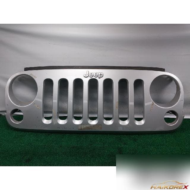 Jeep Rubicon 2Door 2012 — радиаторная решетка