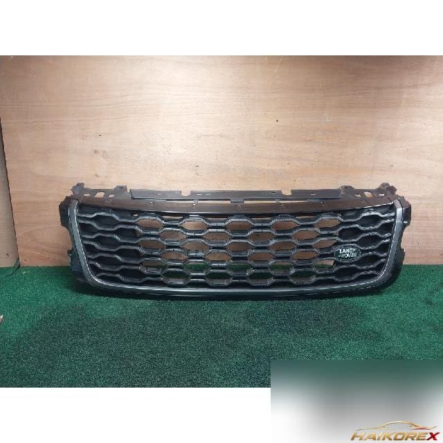 Land Rover New Range Rover 3.0 TDV6 VOUGE SE 2023 — радиаторная решетка