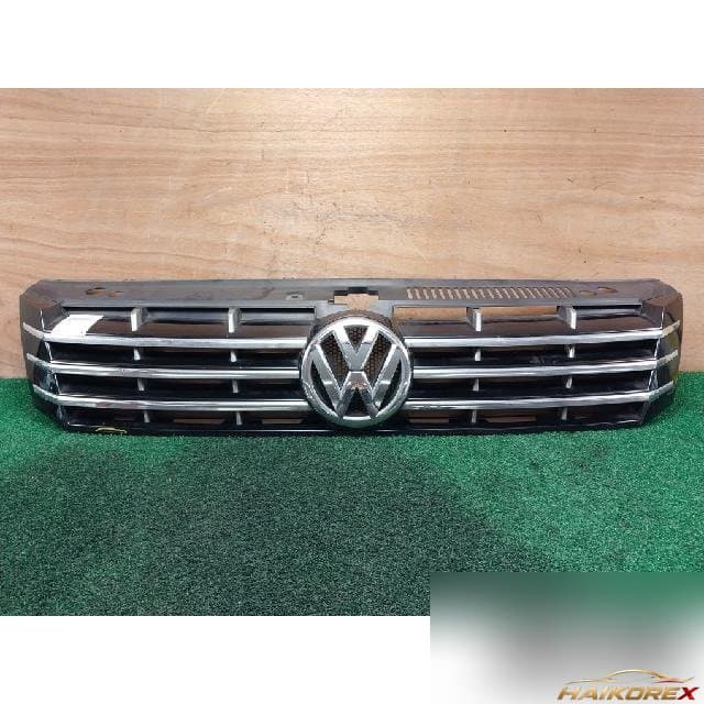 Volkswagen The New Passat 2.0 TDI 2016 — радиаторная решетка