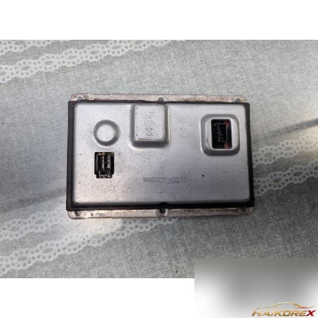 Volkswagen Phaeton 2006 — балласт ксеноновой фары 3D0 907 391 B