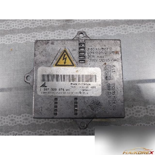 Audi A8 2001 — лампа-балластный модуль 1 307 329 074