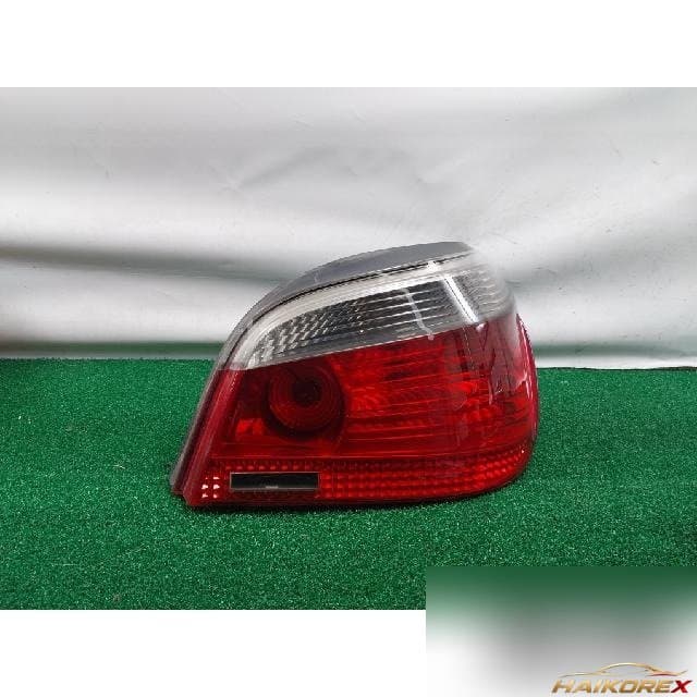 BMW 525i Sedan 2004 — фонарь задний правый