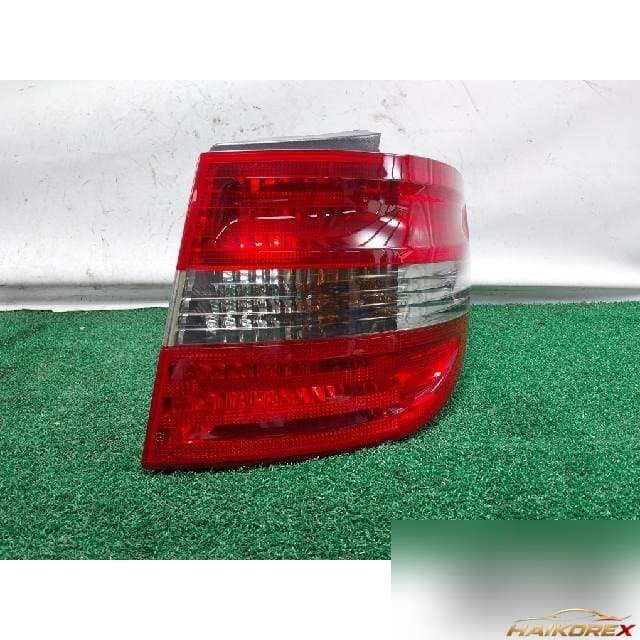 Mercedes-Benz B200 2010 — фонарь задний правый A169 820 2664