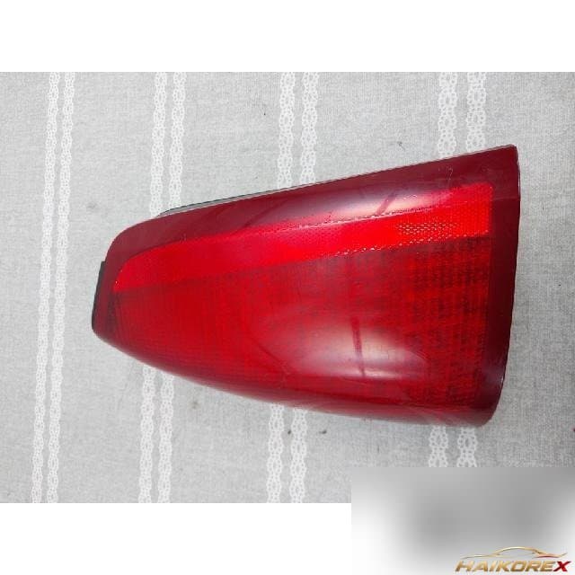 Cadillac DeVille 2004 — задний фонарь левый