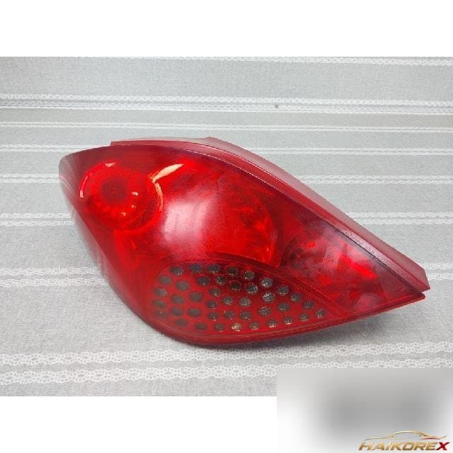 Peugeot 207CC 2013 — задний фонарь левый