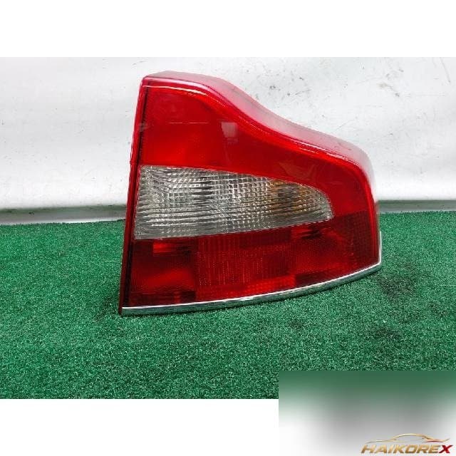 Volvo S80 T6 2010 — задний фонарь правый