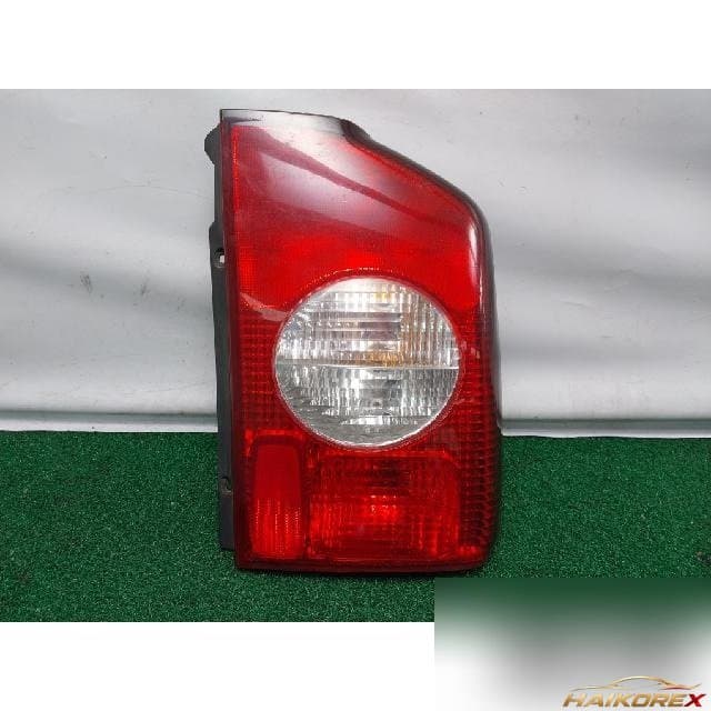 SsangYong Korando 2002 — комбинированный фонарь задний правый