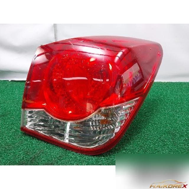 Chevrolet Cruze 2011 — комбинированный фонарь задний правый