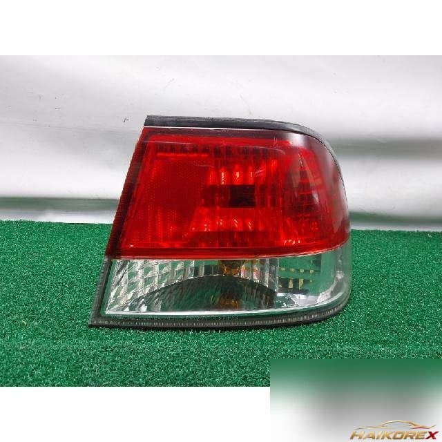 Renault Samsung SM5 SM520 2003 — комбинированный фонарь задний правый