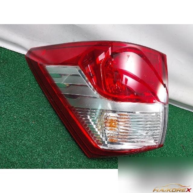 SsangYong Korando 2015 — комбинированный фонарь задний левый