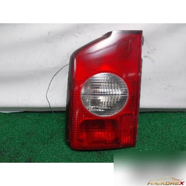 SsangYong Korando 2005 — комбинированный фонарь задний левый