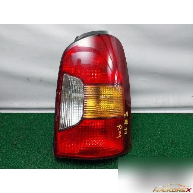 Hyundai Trajet XG 2007 — комбинированный фонарь задний правый