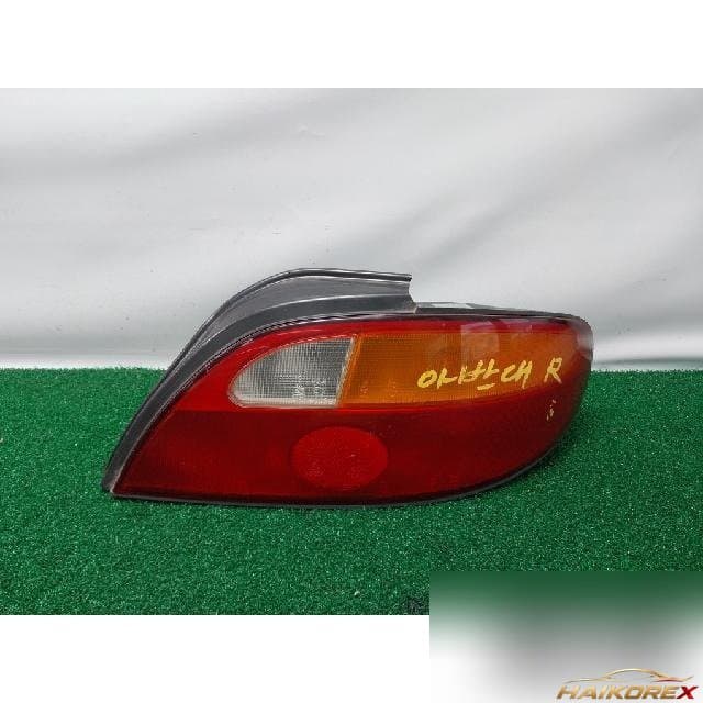 Hyundai Avante 1998 — комбинированный фонарь задний правый