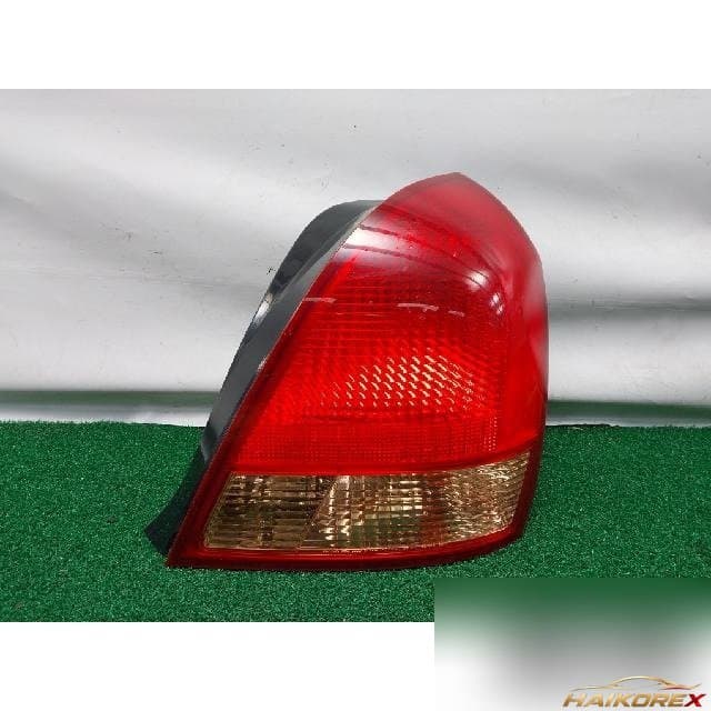 Hyundai Avante XD 2002 — фонарь задний комбинированный правый