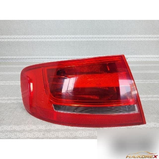 Audi New A4 2009 — комбинированный фонарь (задний фонарь) левый водительский