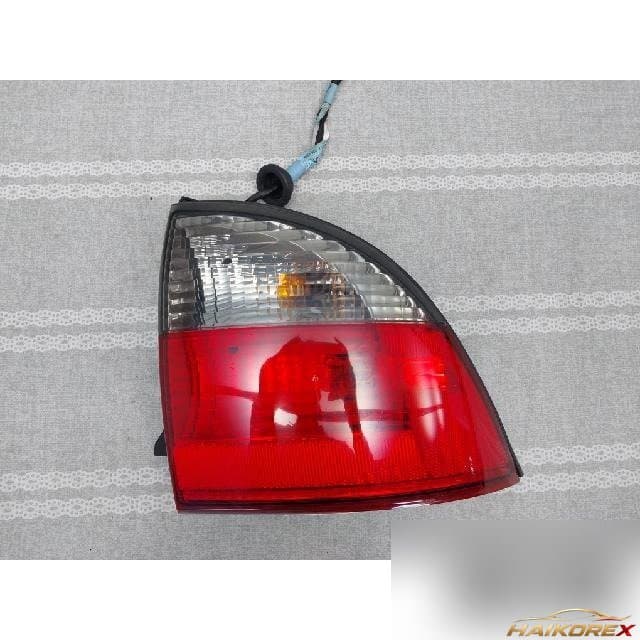 Lincoln LS 2004 — комбинированный фонарь (задний) правый передний пассажира