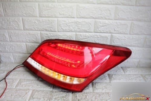 Задний фонарь LED пассажирской стороны Equus VI рестайлинг 924023N500