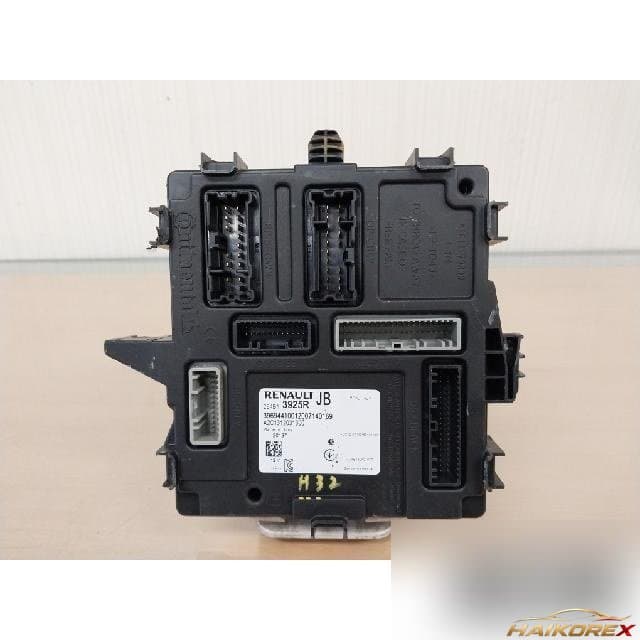 Renault Samsung XM3 2021 — блок управления кузовом (BCM)