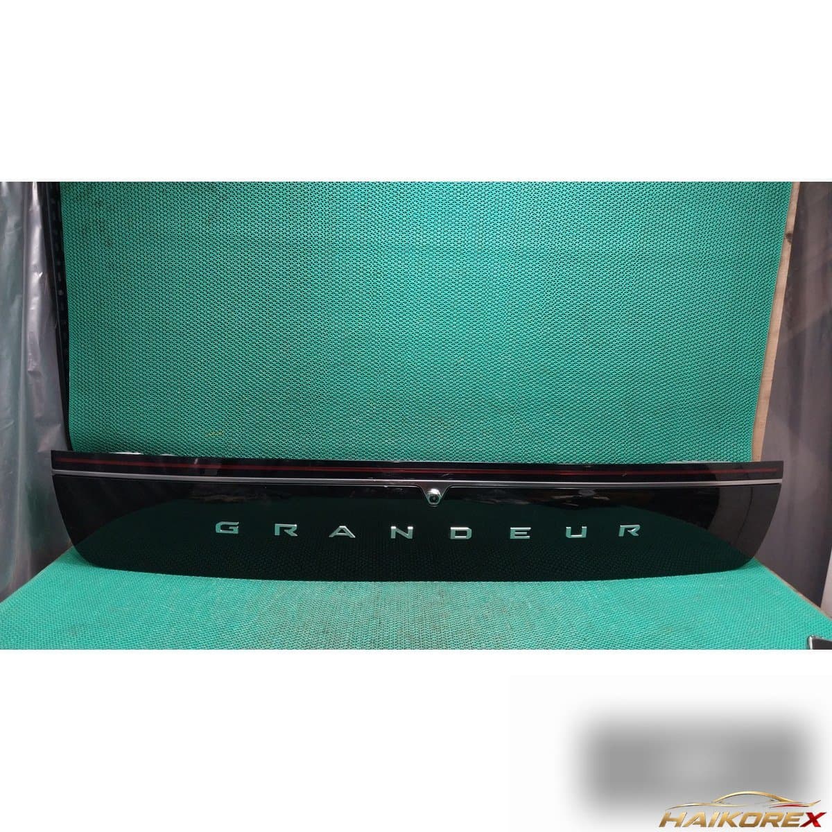 Hyundai Grandeur (GN7) 2023 — комбинированный фонарь задний центральный