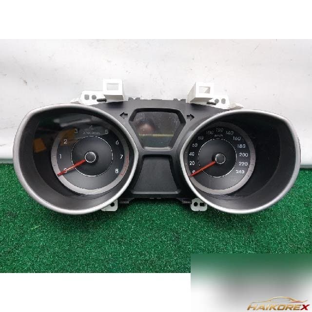 Volkswagen Jetta 2011 — дверь передняя правая
