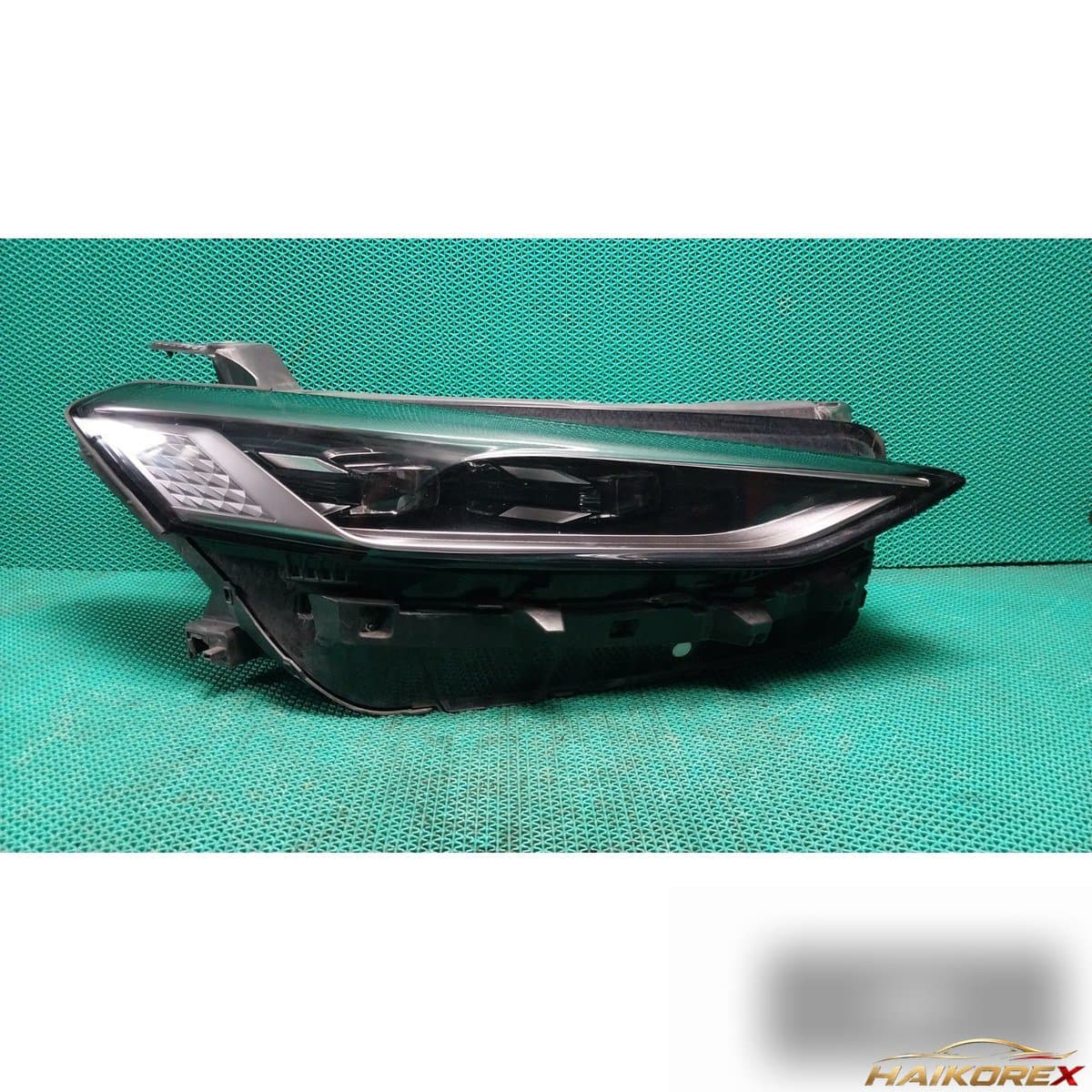 Kia K8 2023 — фара передняя правая