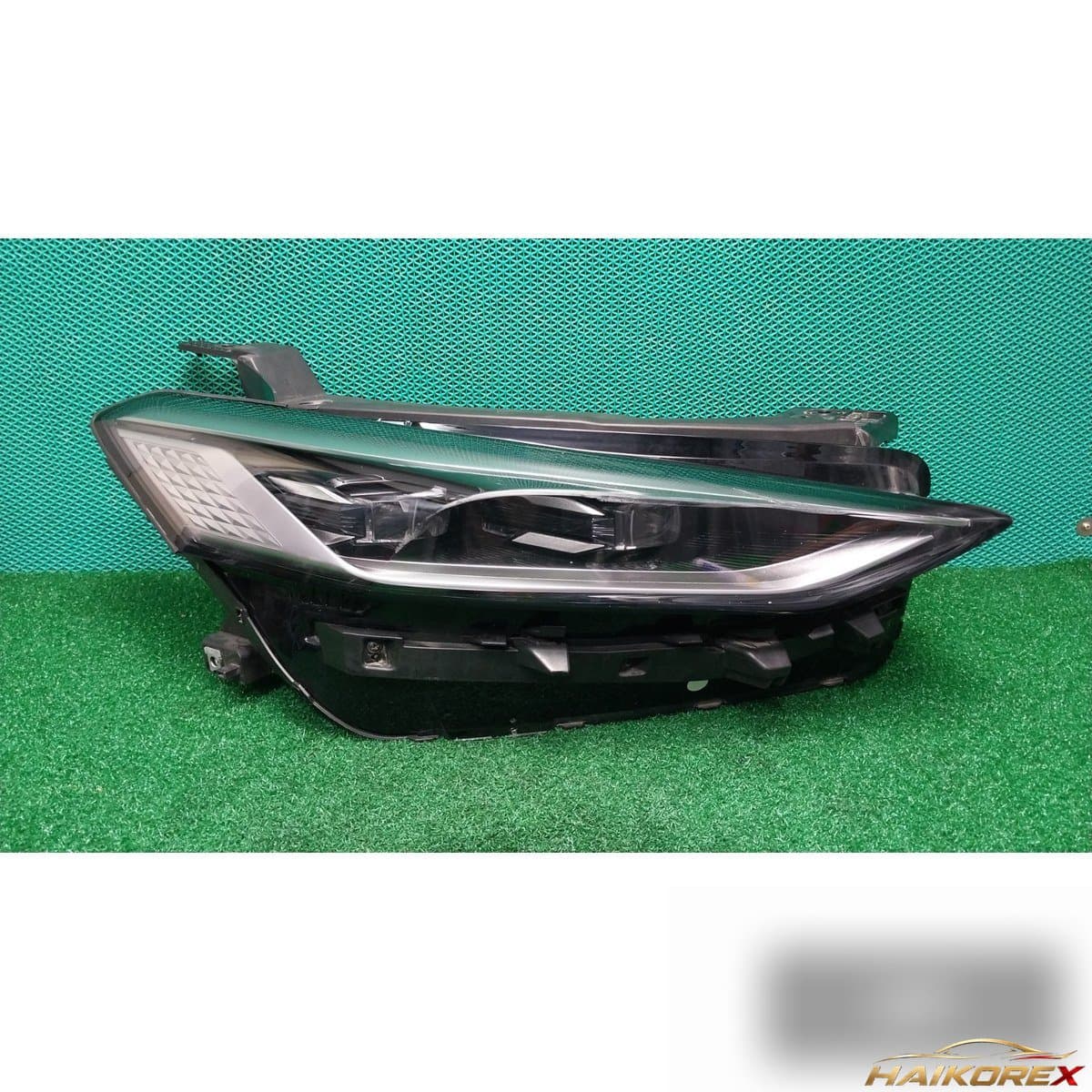 Kia K8 2022 — фара передняя правая