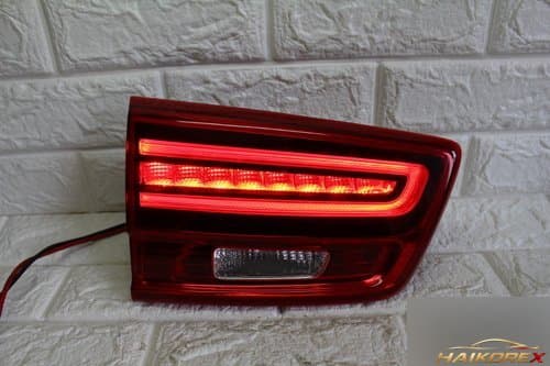 Фонарь задний светодиодный левый внутренний 92403-A9710