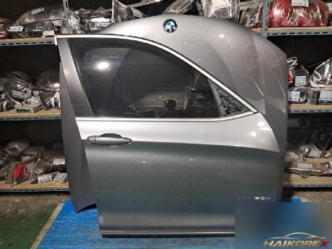 BMW 3 Series 2009 — дверь передняя правая