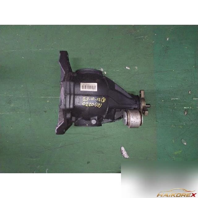 Mercedes-Benz C220 CDI BlueEfficiency 2013 — дифференциал задний