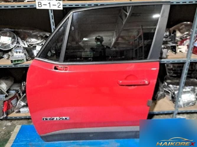 Jeep Renegade 2016 — передняя дверь левая