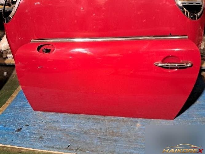 Mini Cooper 2008 — передняя дверь левая