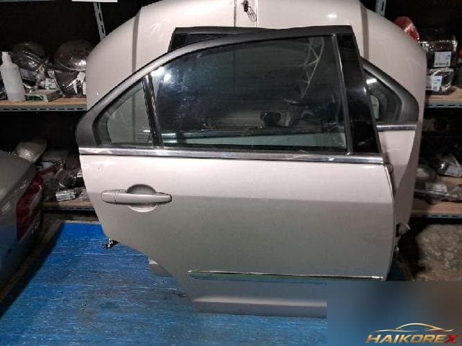 Ford MKZ 2008 — дверь задняя правая