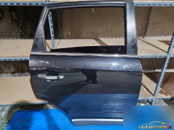 Daewoo Winstorm 2009 — дверь задняя правая