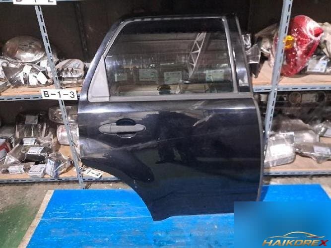 Ford Escape 2009 — задняя дверь правая