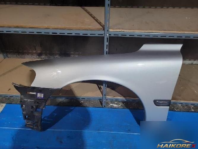 Volvo S60 2003 — крыло левое