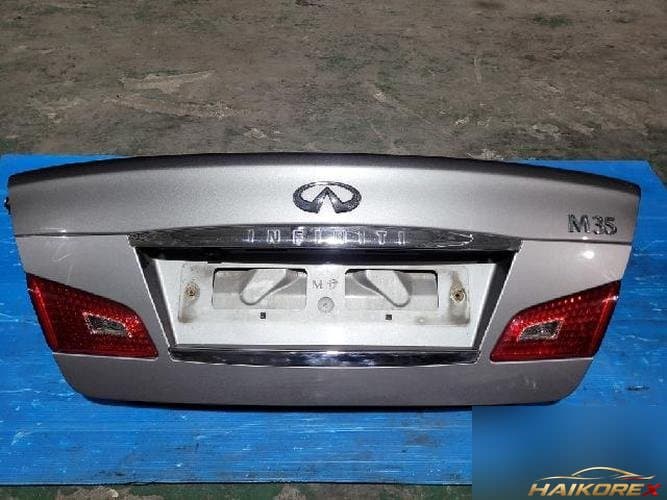 Infiniti M 2009 — крышка багажника