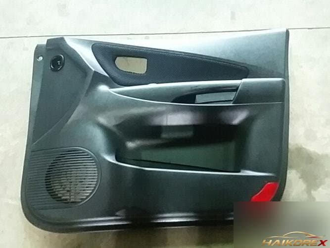 Hyundai Tucson 2008 — дверь задняя правая