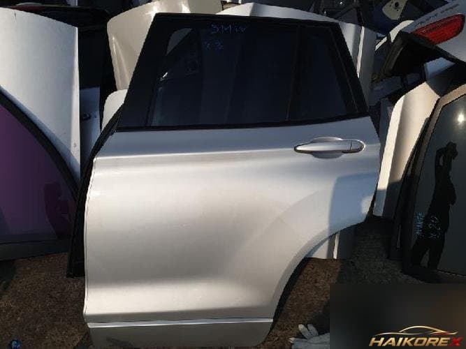 BMW X3 2014 — дверь задняя левая
