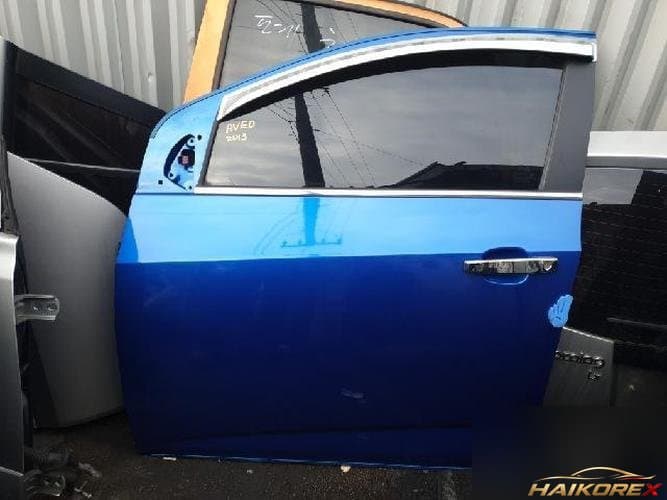 Chevrolet Aveo 2014 — передняя дверь левая