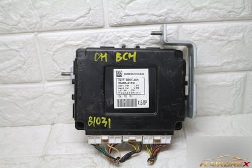 Блок управления кузовом Genesis BCM 95400-B1021