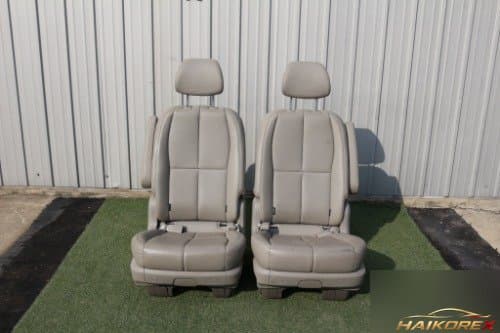 Подлокотник третьего ряда с ISOFIX для 9-местного Carnival