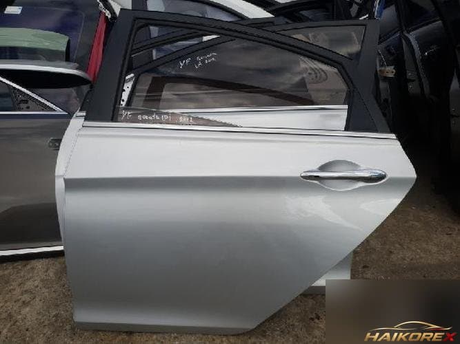 Hyundai Sonata 2012 — дверь задняя левая
