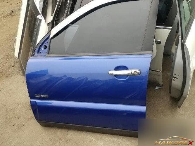 Kia Sportage 2008 — передняя дверь левая