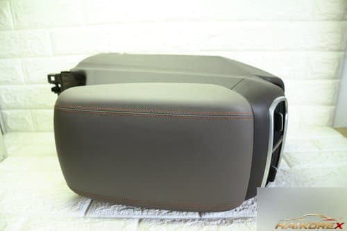 Подлокотник консоль Santa Fe