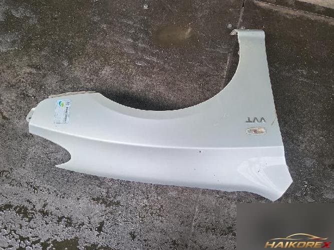 Hyundai Avante 2006 — крыло правое